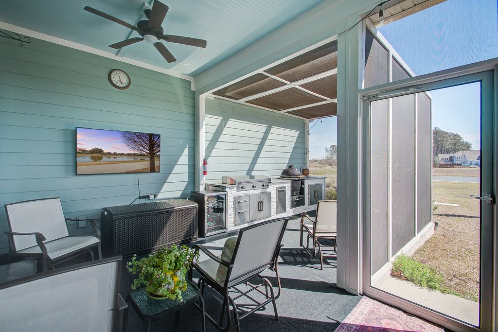 Image 22 of property listing at 126 Clearblue Loop, Summerville, SC 29486