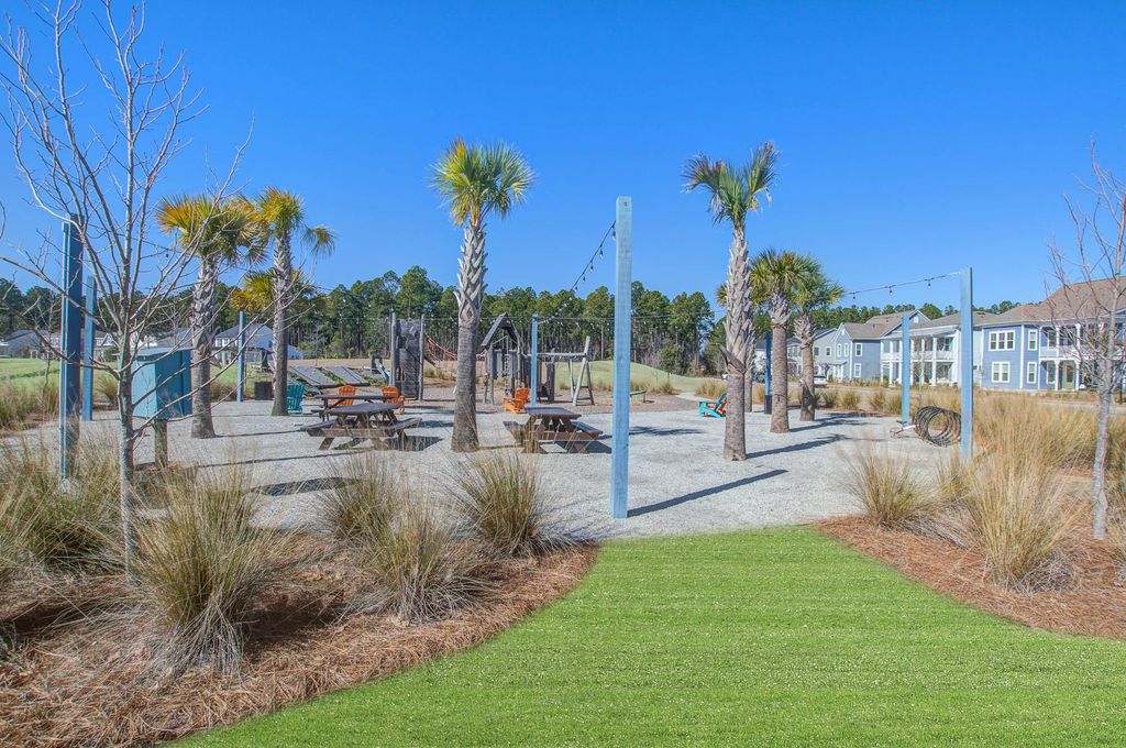 Image 45 of property listing at 126 Clearblue Loop, Summerville, SC 29486