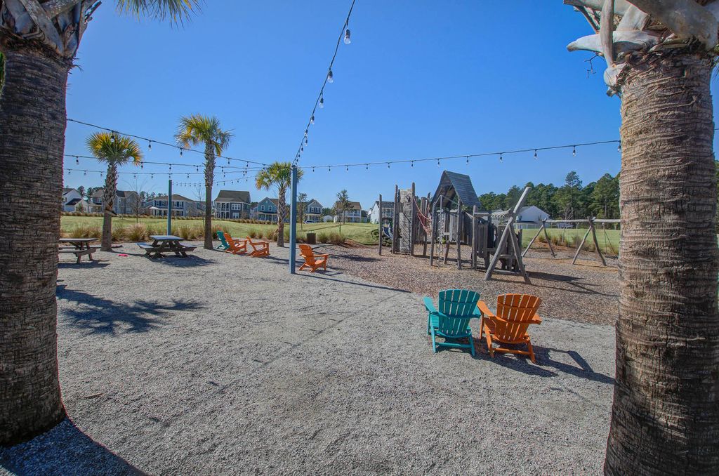 Image 48 of property listing at 126 Clearblue Loop, Summerville, SC 29486