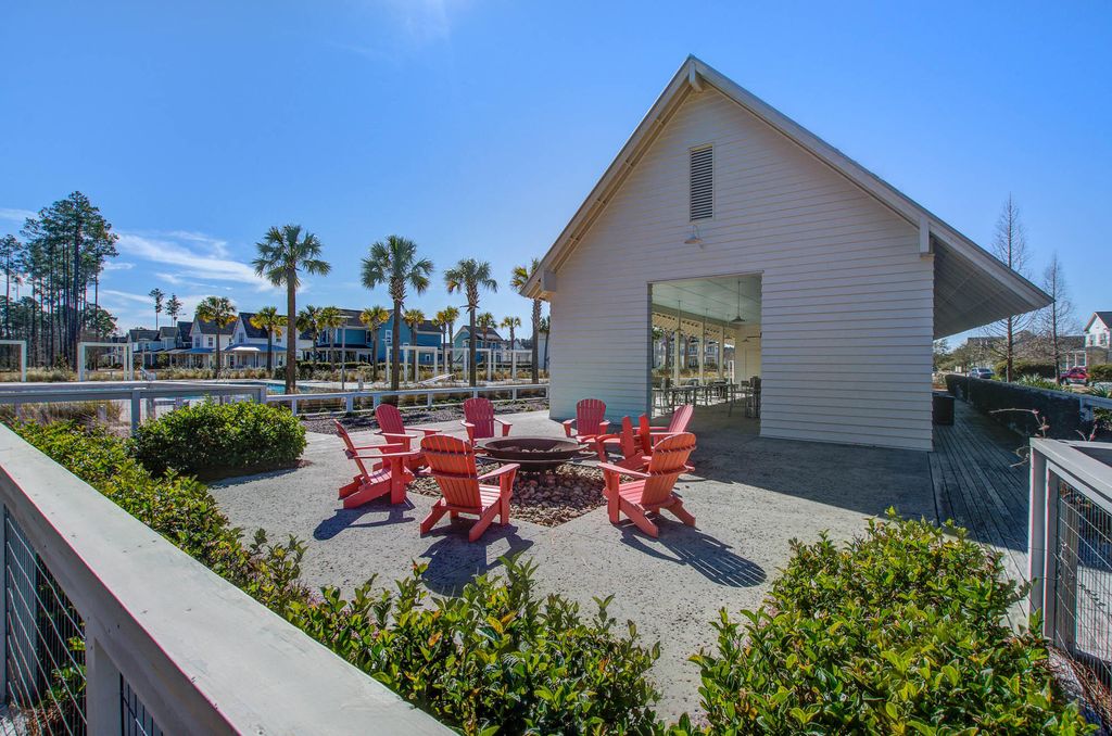 Image 53 of property listing at 126 Clearblue Loop, Summerville, SC 29486