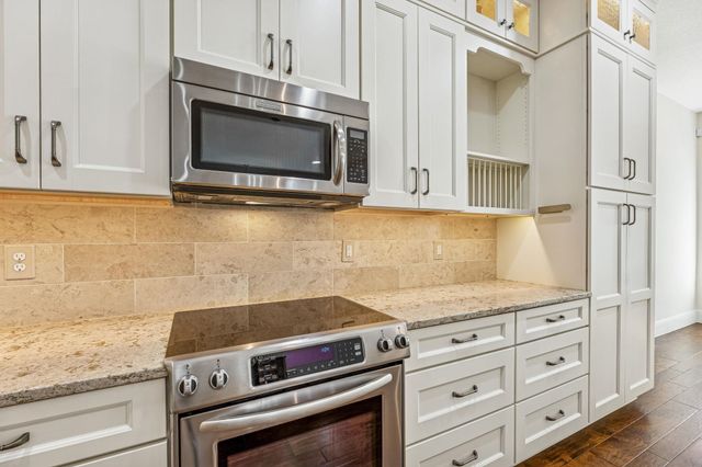 909 Sandy Beach Cir, St Augustine, FL 32080