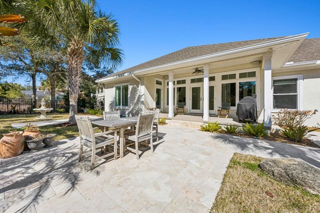 909 Sandy Beach Cir, St Augustine, FL 32080