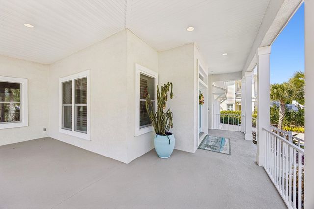 909 Sandy Beach Cir, St Augustine, FL 32080