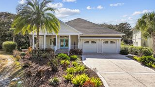 909 Sandy Beach Cir, St Augustine, FL 32080