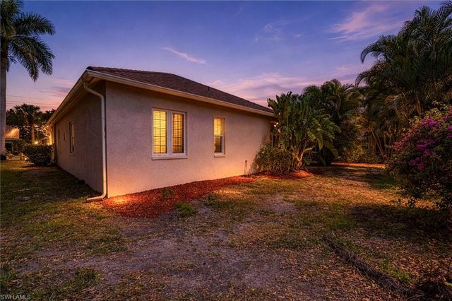 12803 Vista Pine CIR, Fort Myers, FL 33913