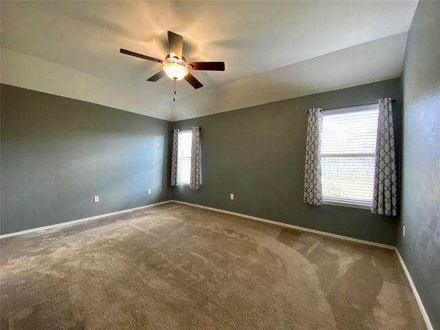 466 Eagle Brook LN, Buda, TX 78610