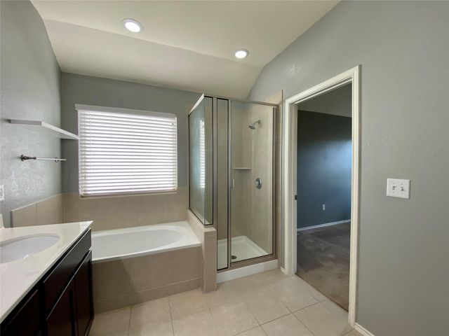 466 Eagle Brook LN, Buda, TX 78610