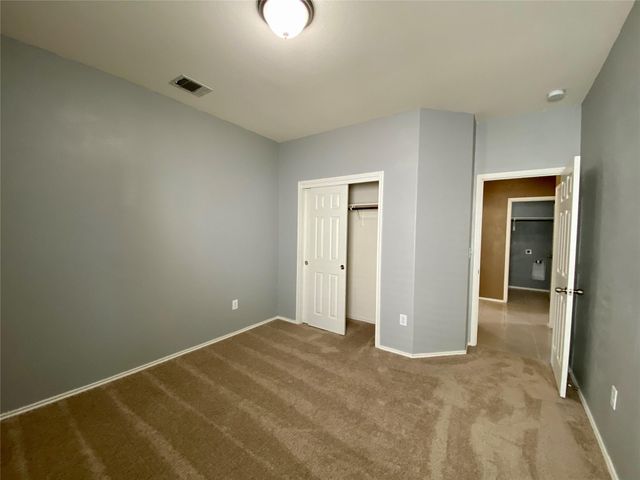 466 Eagle Brook LN, Buda, TX 78610