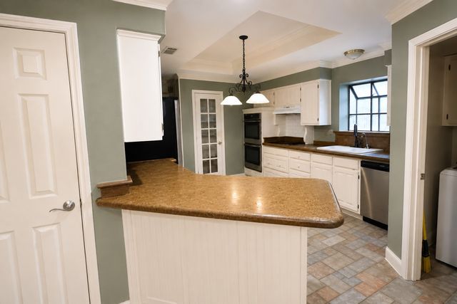 3302 Westgrove Drive, Arlington, TX 76001