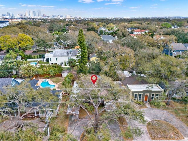 812 S MACDILL AVENUE, Tampa, FL 33609