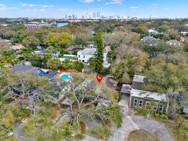 812 S MACDILL AVENUE, Tampa, FL 33609