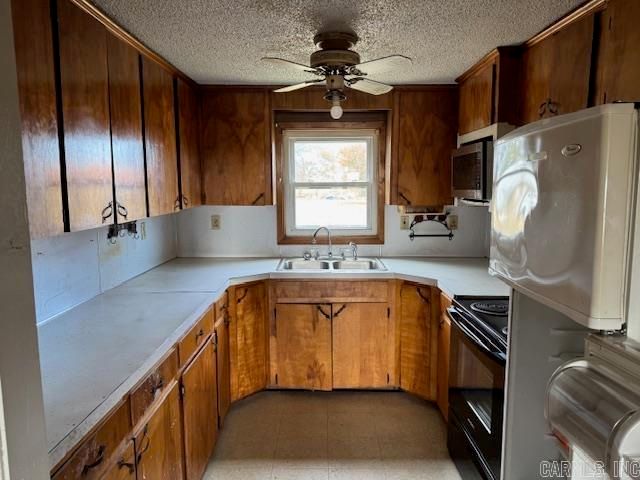 2260 Bigger Reyno Road, Biggers, AR 72413