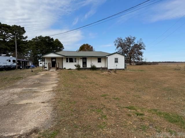2260 Bigger Reyno Road, Biggers, AR 72413