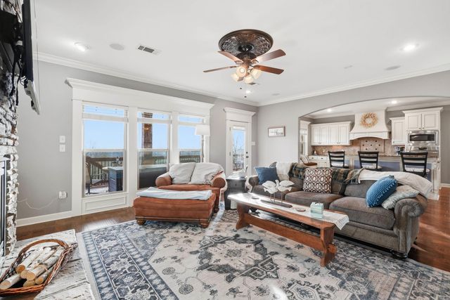 15 Eagle Crest Drive, Conway, AR 72032