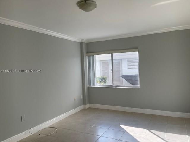 721 N Pine Island Rd 112, Plantation, FL 33324