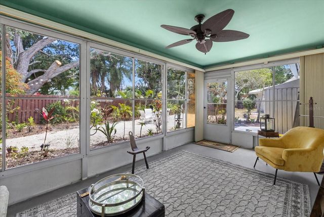 4305 CHINABERRY CIRCLE, Bradenton, FL 34208