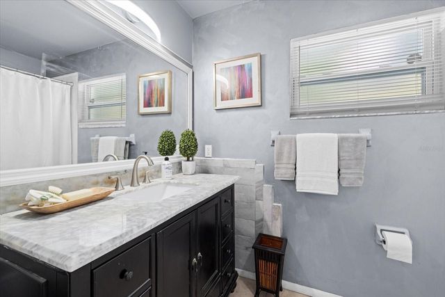 4305 CHINABERRY CIRCLE, Bradenton, FL 34208