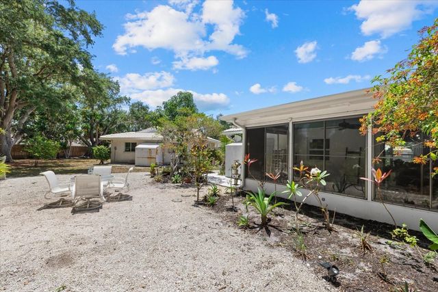 4305 CHINABERRY CIRCLE, Bradenton, FL 34208