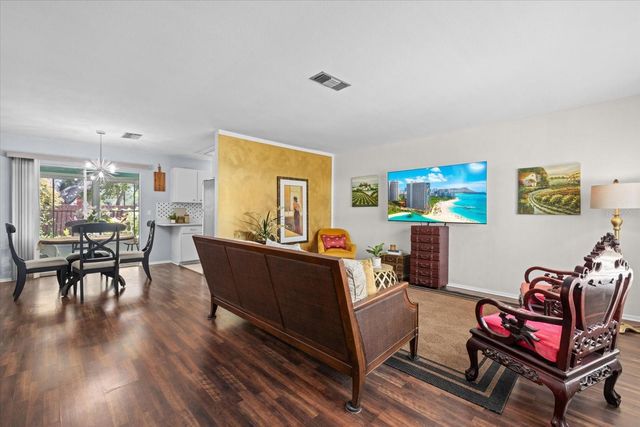 4305 CHINABERRY CIRCLE, Bradenton, FL 34208