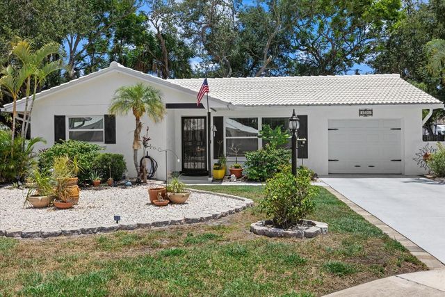 4305 CHINABERRY CIRCLE, Bradenton, FL 34208