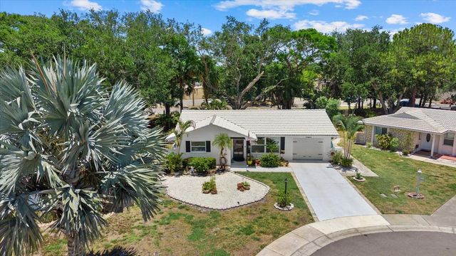 4305 CHINABERRY CIRCLE, Bradenton, FL 34208