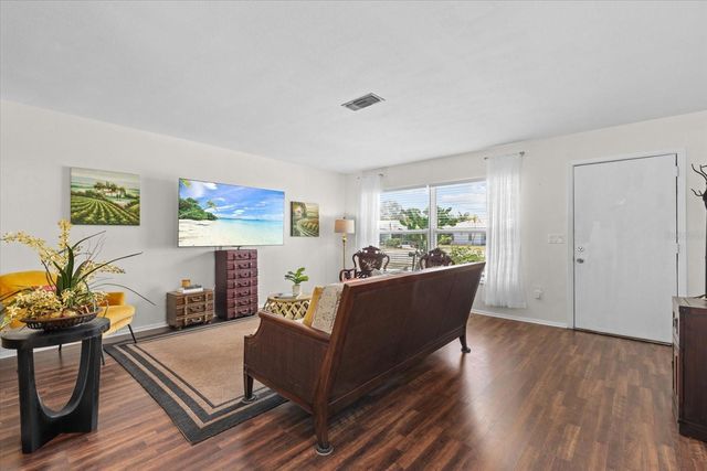 4305 CHINABERRY CIRCLE, Bradenton, FL 34208