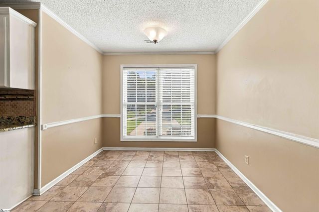 125 Woodcreek Drive, Spartanburg, SC 29303