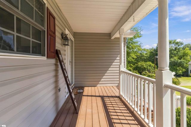125 Woodcreek Drive, Spartanburg, SC 29303