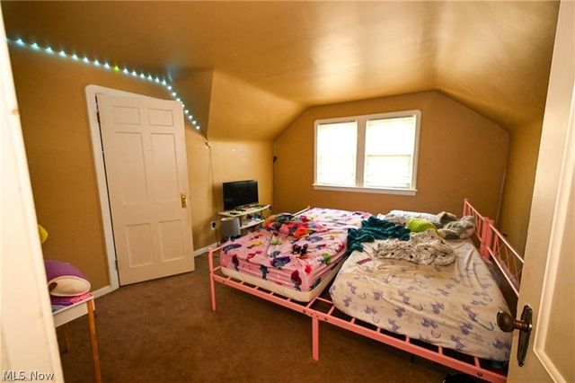 4541 W 174th Street, Cleveland, OH 44135