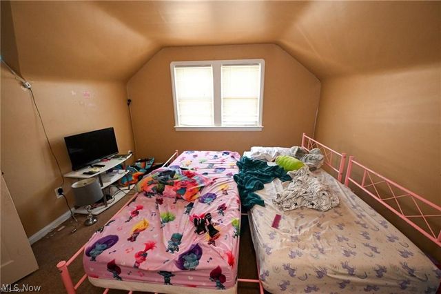 4541 W 174th Street, Cleveland, OH 44135