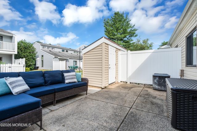 21 Carol Court, Tinton Falls, NJ 07724