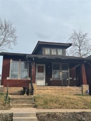 6462 Wanda Avenue, St Louis, MO 63116