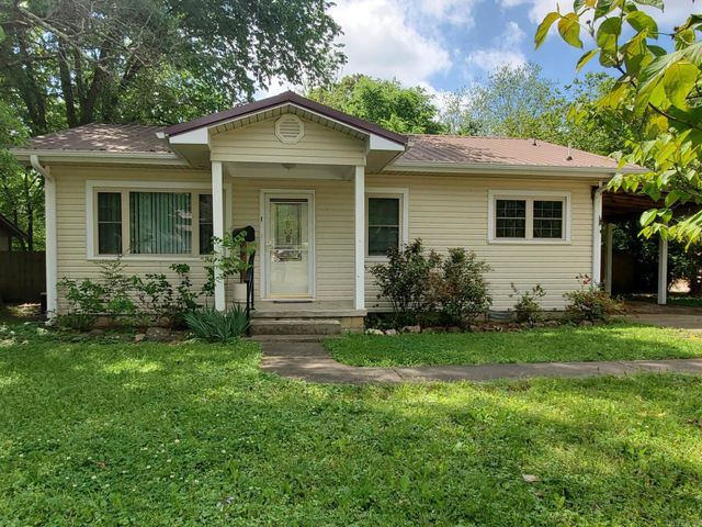 1010 Sutherland Ave, Mena, AR 71953