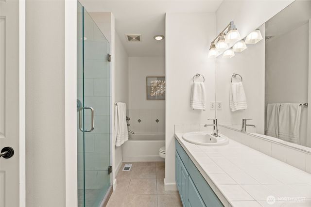 1140 3rd Avenue S, Edmonds, WA 98020