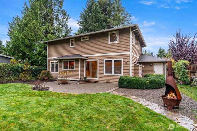 1140 3rd Avenue S, Edmonds, WA 98020