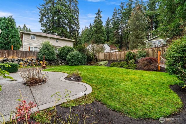 1140 3rd Avenue S, Edmonds, WA 98020