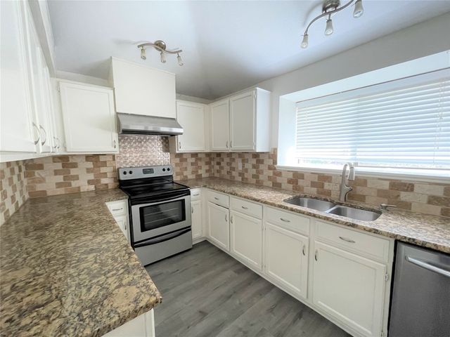 621 Phillips Drive, Coppell, TX 75019