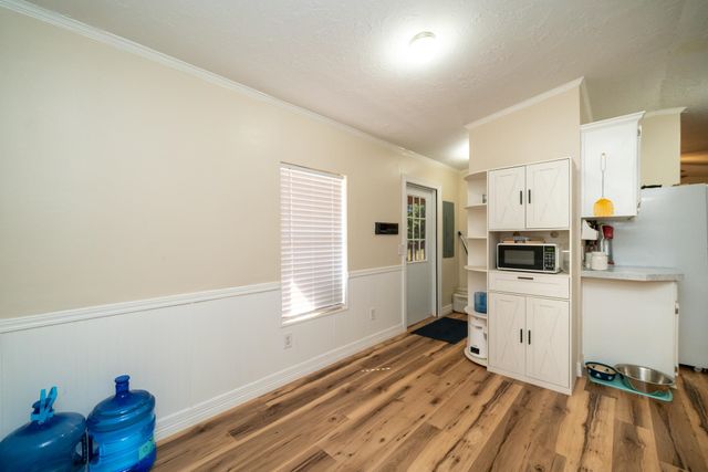 136 Woodlawn Estates Drive, Marshall, TX 75670