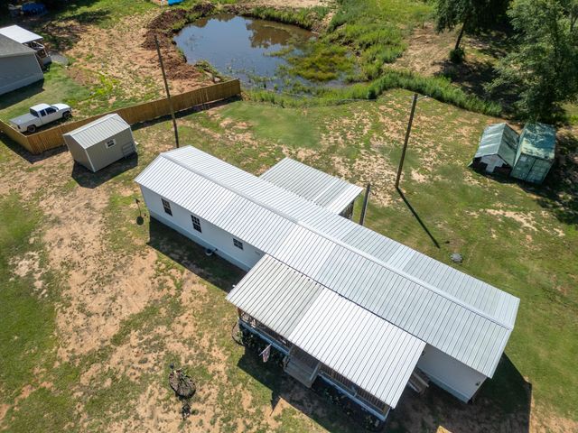 136 Woodlawn Estates Drive, Marshall, TX 75670