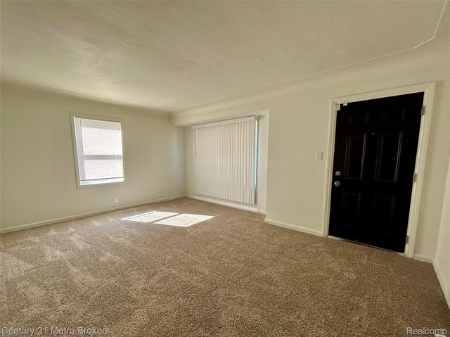 5502 Susan Street, Flint, MI 48505