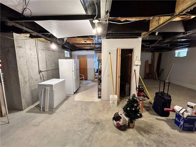 529 SE 30th Road, Warrensburg, MO 64093