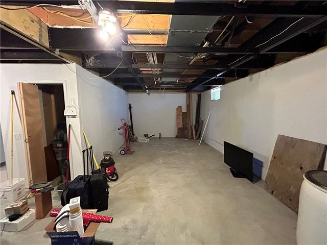 529 SE 30th Road, Warrensburg, MO 64093