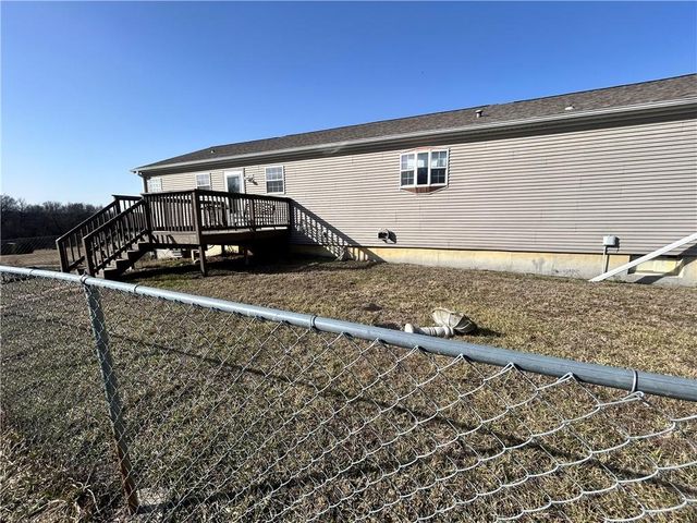 529 SE 30th Road, Warrensburg, MO 64093