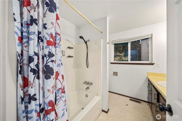 10826 149th Street E, Puyallup, WA 98372