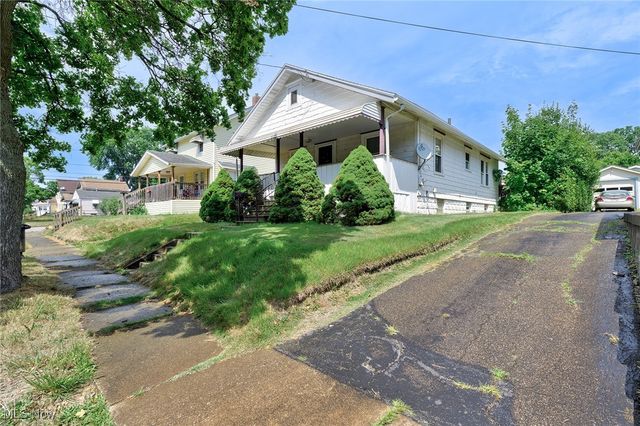 1243 Herberich Avenue, Akron, OH 44301