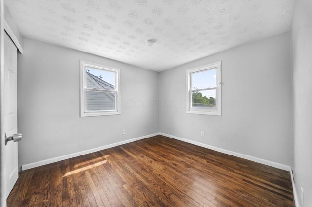 1025-1027 E 21st Avenue, Columbus, OH 43211