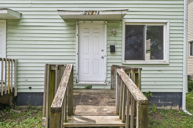 1025-1027 E 21st Avenue, Columbus, OH 43211