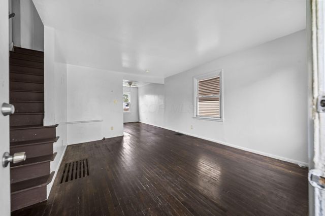1025-1027 E 21st Avenue, Columbus, OH 43211