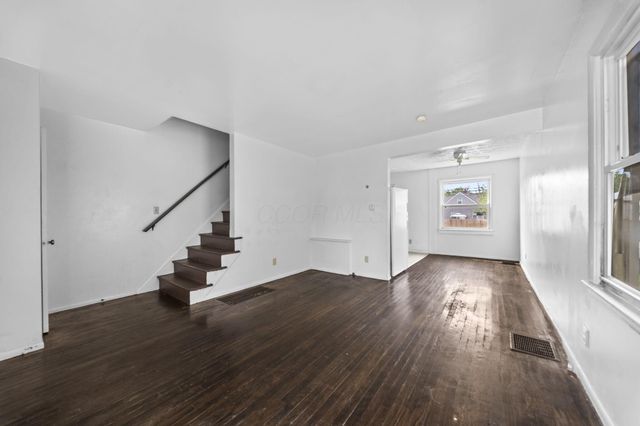 1025-1027 E 21st Avenue, Columbus, OH 43211
