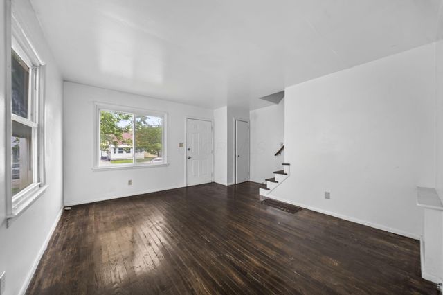 1025-1027 E 21st Avenue, Columbus, OH 43211
